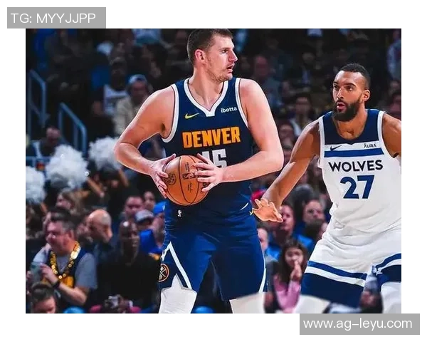 米奇谈文班遭戈贝尔垫脚经历直言疼痛但坚持完赛应无大碍